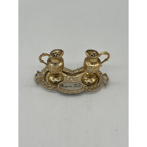 Mini Niagra Falls Souvenir Elegant Jar Salt and Pepper Shakers w/Tray - Picture 3 of 6